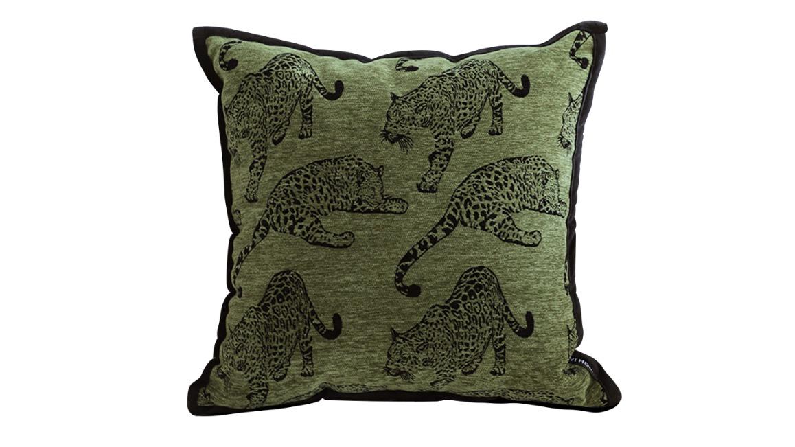 Soga Green Leopard Square Retro Decorative Cushion - 40cm