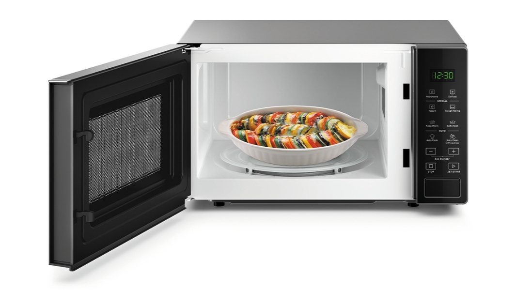Whirlpool 20L Solo Microwave Black Harvey Norman