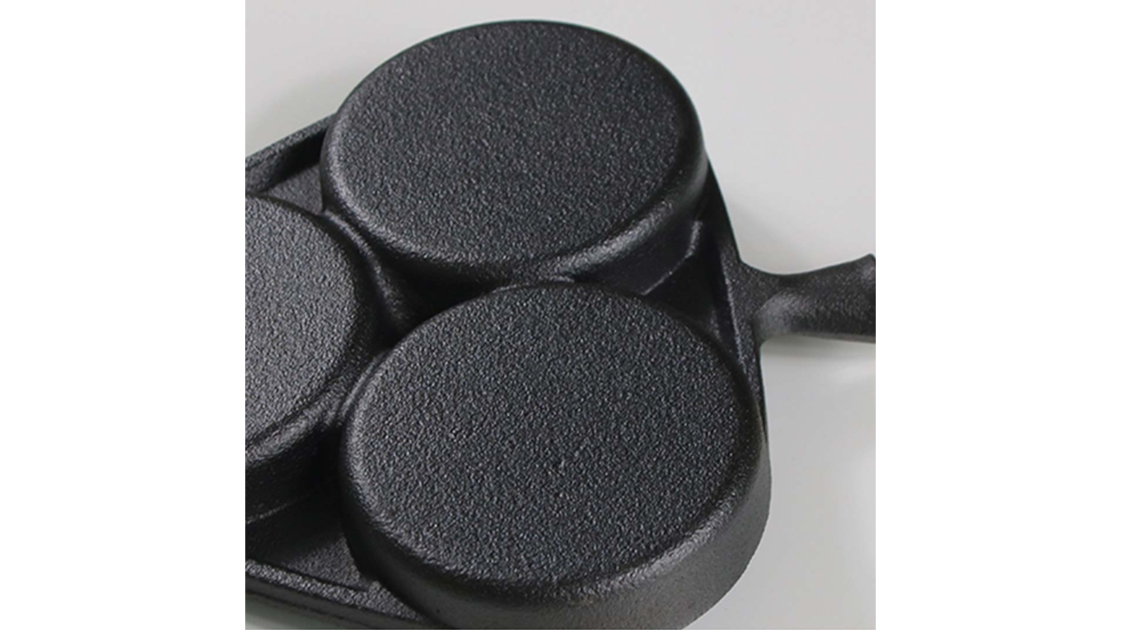 SOGA 3 Mold Cast Iron Breakfast Fried Egg Pancake Omelette Fry Pan