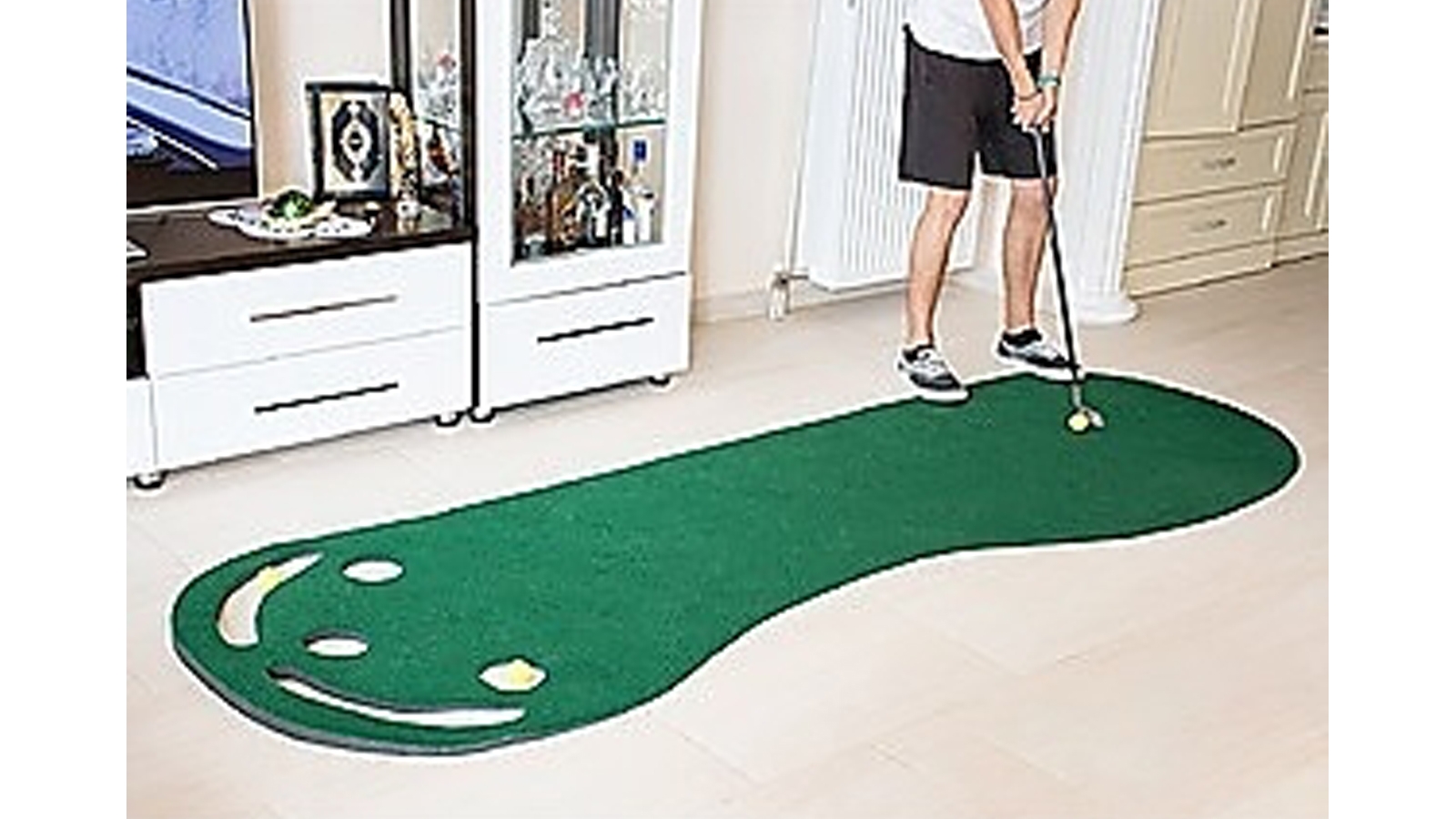 Serrano 95cm x 275cm Par Three Golf Putting Green 