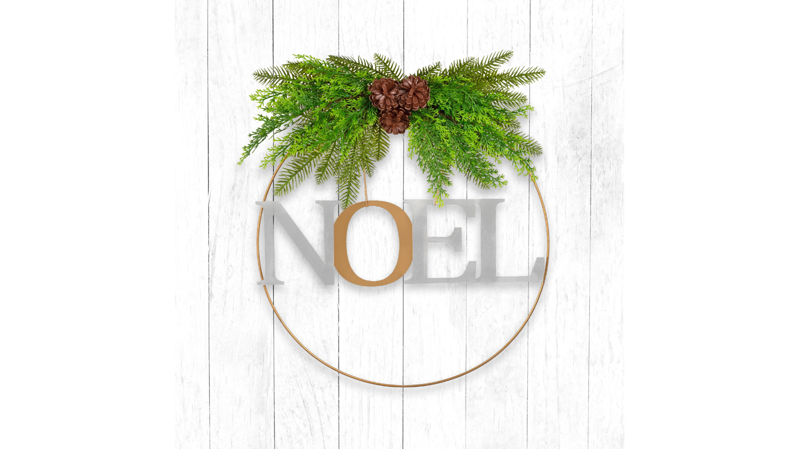 Santas Helper 50cm Christmas Wreath - Noel