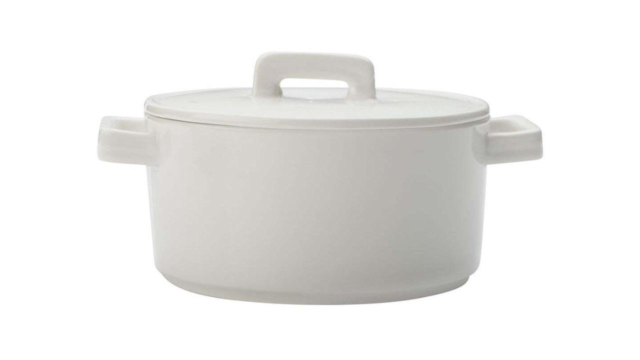 Maxwell and Williams Epicurious Porcelain Casserole with Lid Round - White