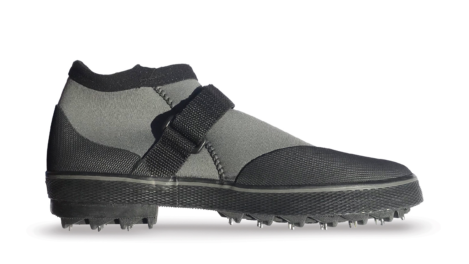 Adrenalin Low Cut Rock Spike Shoe - Medium-Large 9