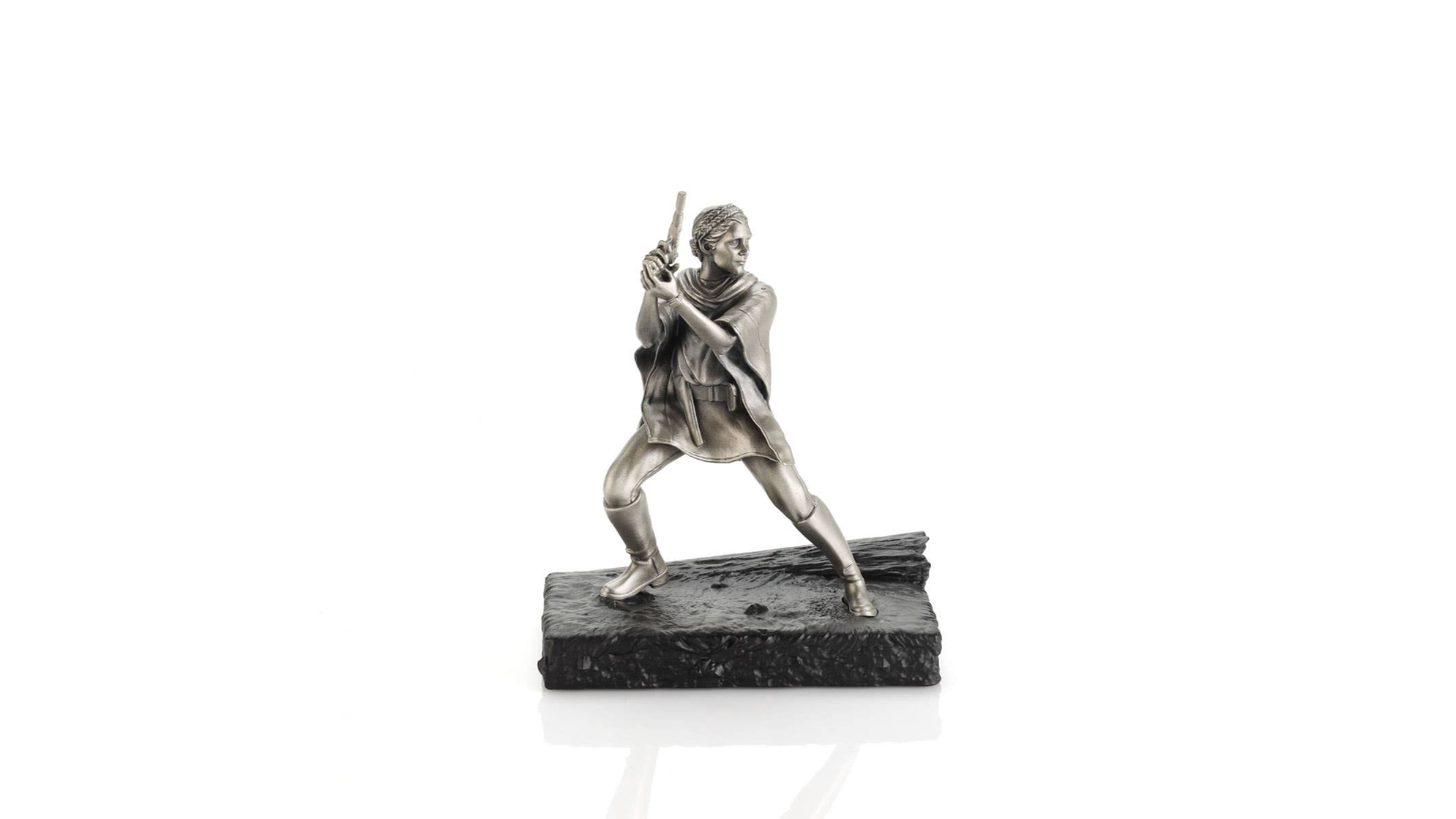 Royal Selangor Star Wars Leia Figurine - 6inch