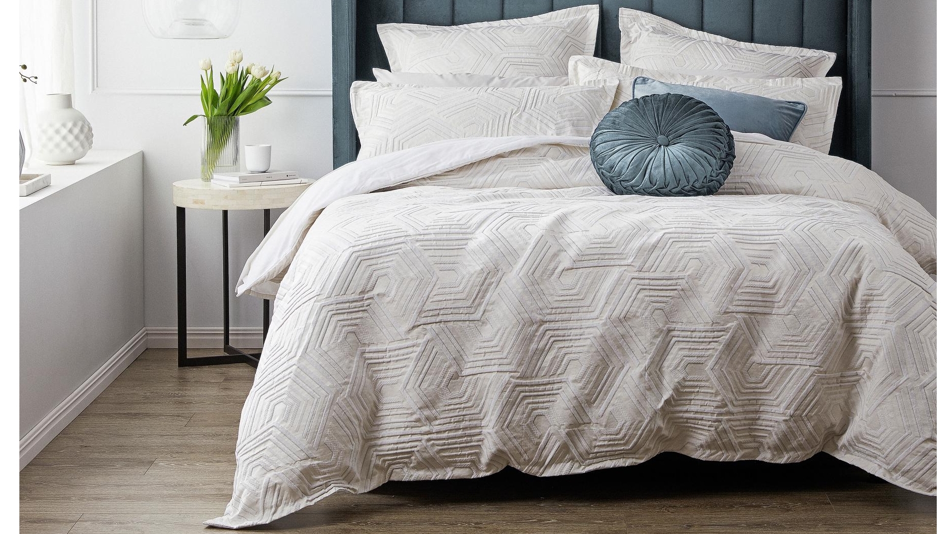 Bree Silver Quilt Cover Set - Queen