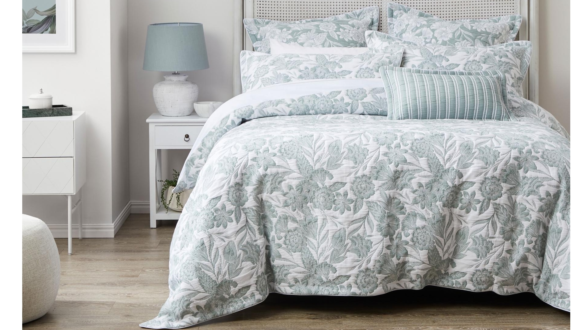 Hayman Mist Quilt Cover Set - Queen