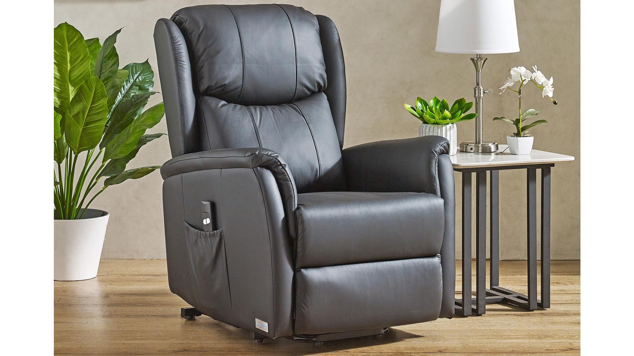Tike Leather Single Motor Lift Chair - Black