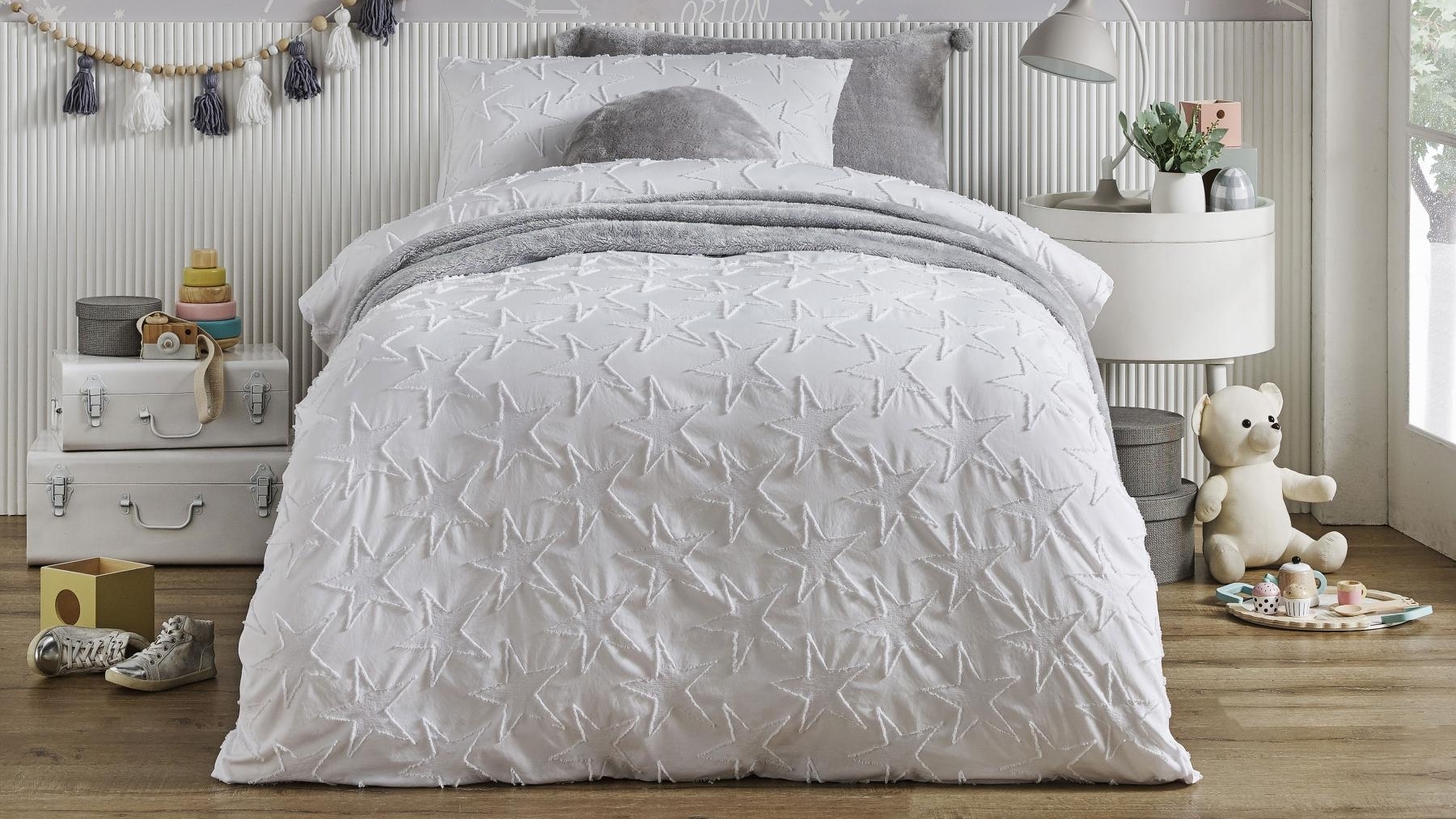 Little Star White Quilt Cover Set - Single