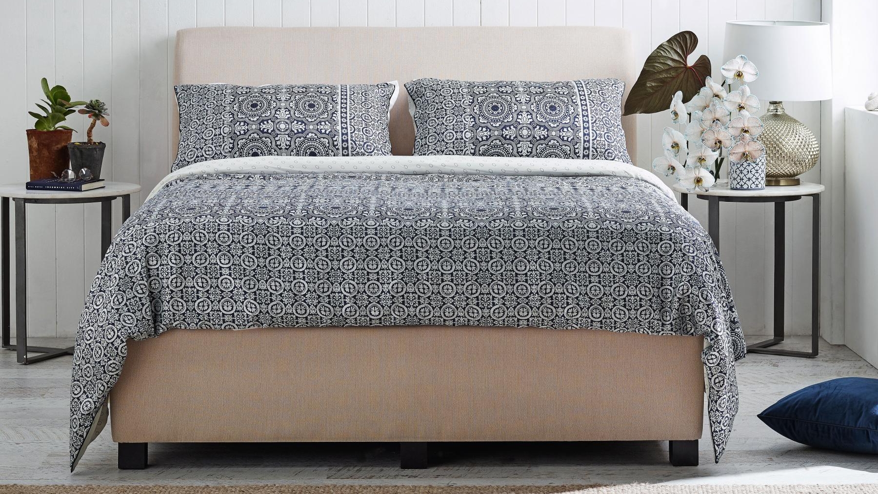 Jett Queen Bedhead Harvey Norman