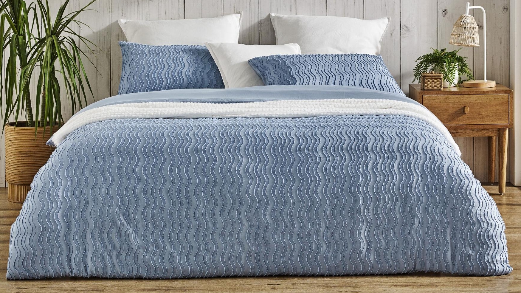 L'Avenue Jovi Blue Quilt Cover Set Queen Harvey Norman
