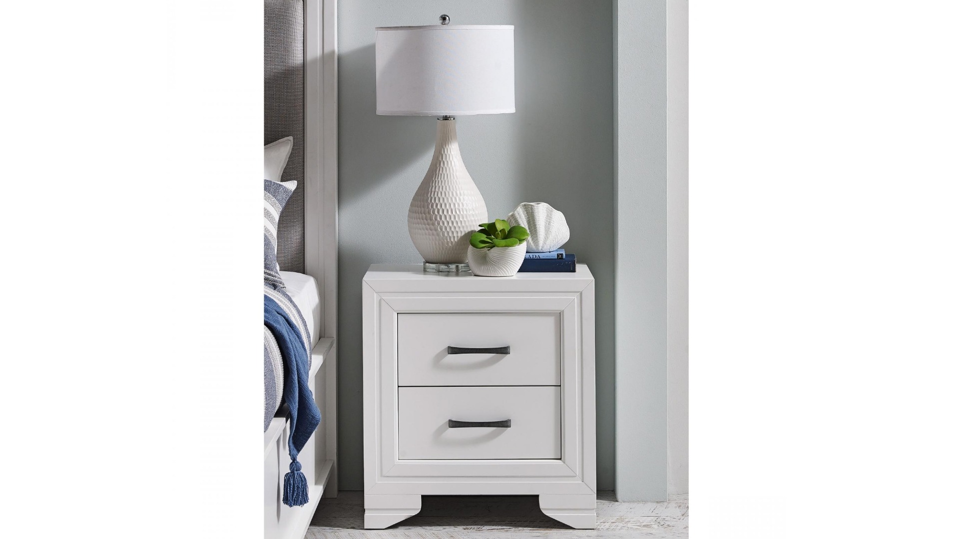 Topaz 2-Drawer Bedside Table