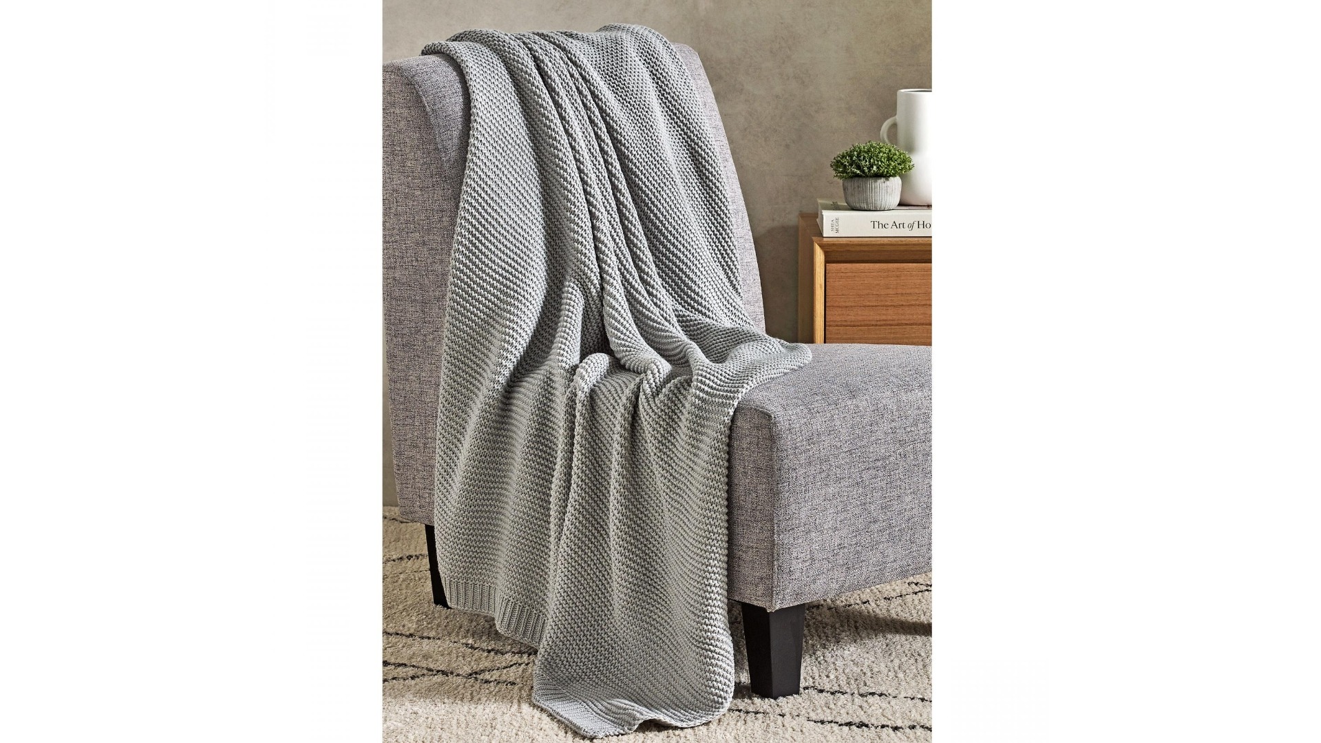 Porteno Silver Throw