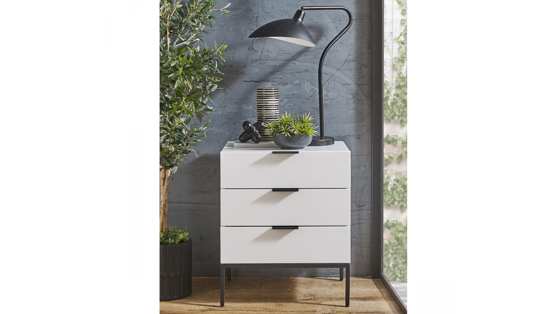 Glow 3-Drawer Bedside Table