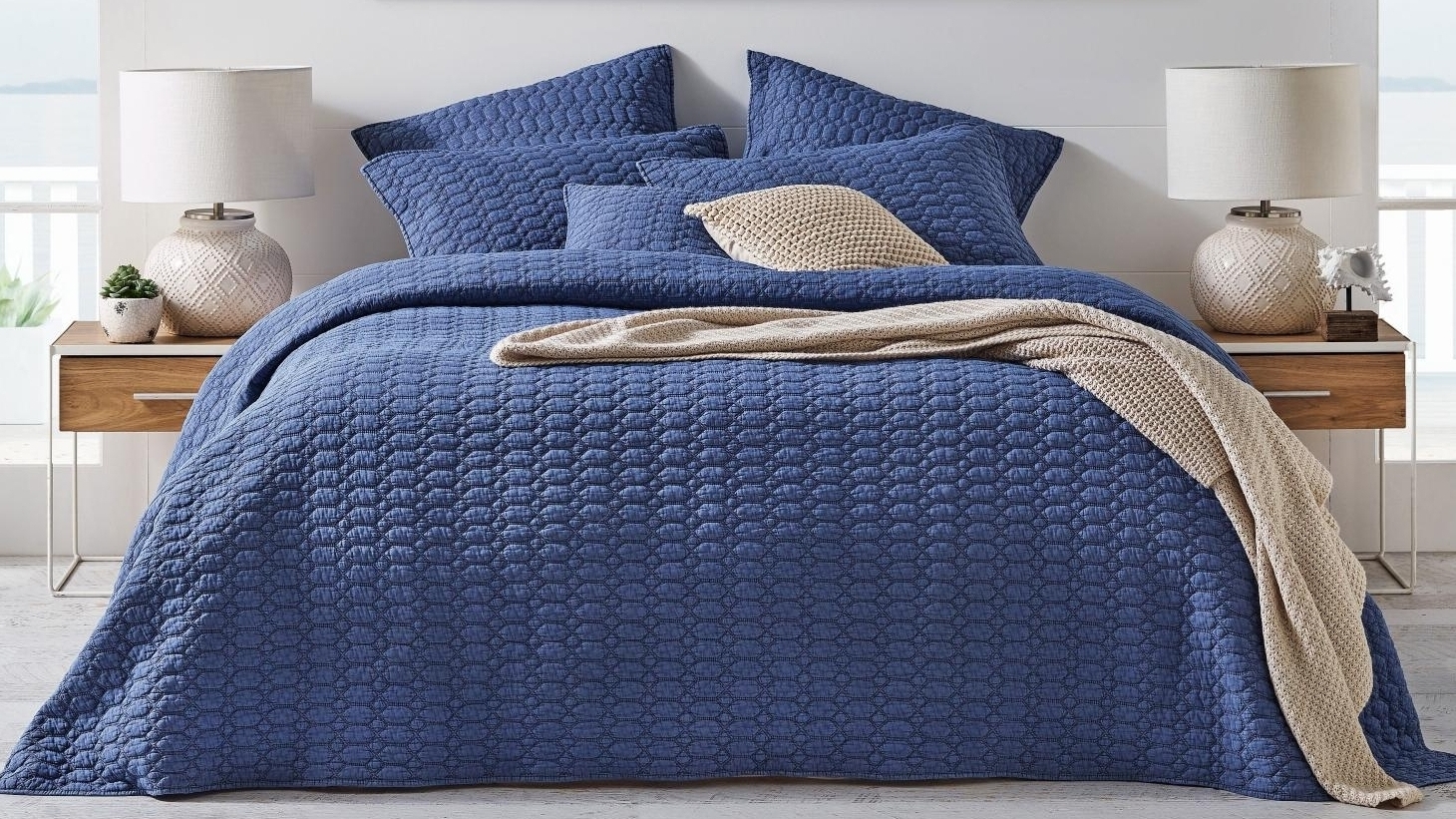 L'Avenue Drazan Blue Coverlet Set 