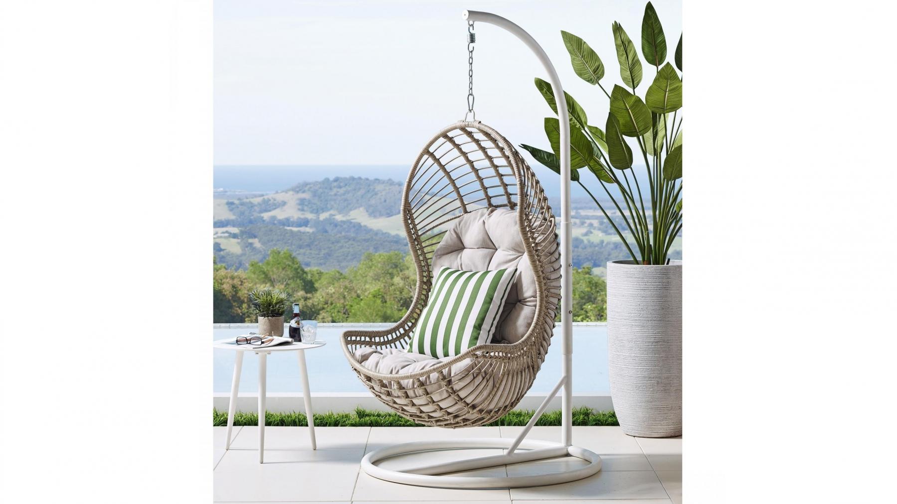 Hanging egg shop chair harvey norman