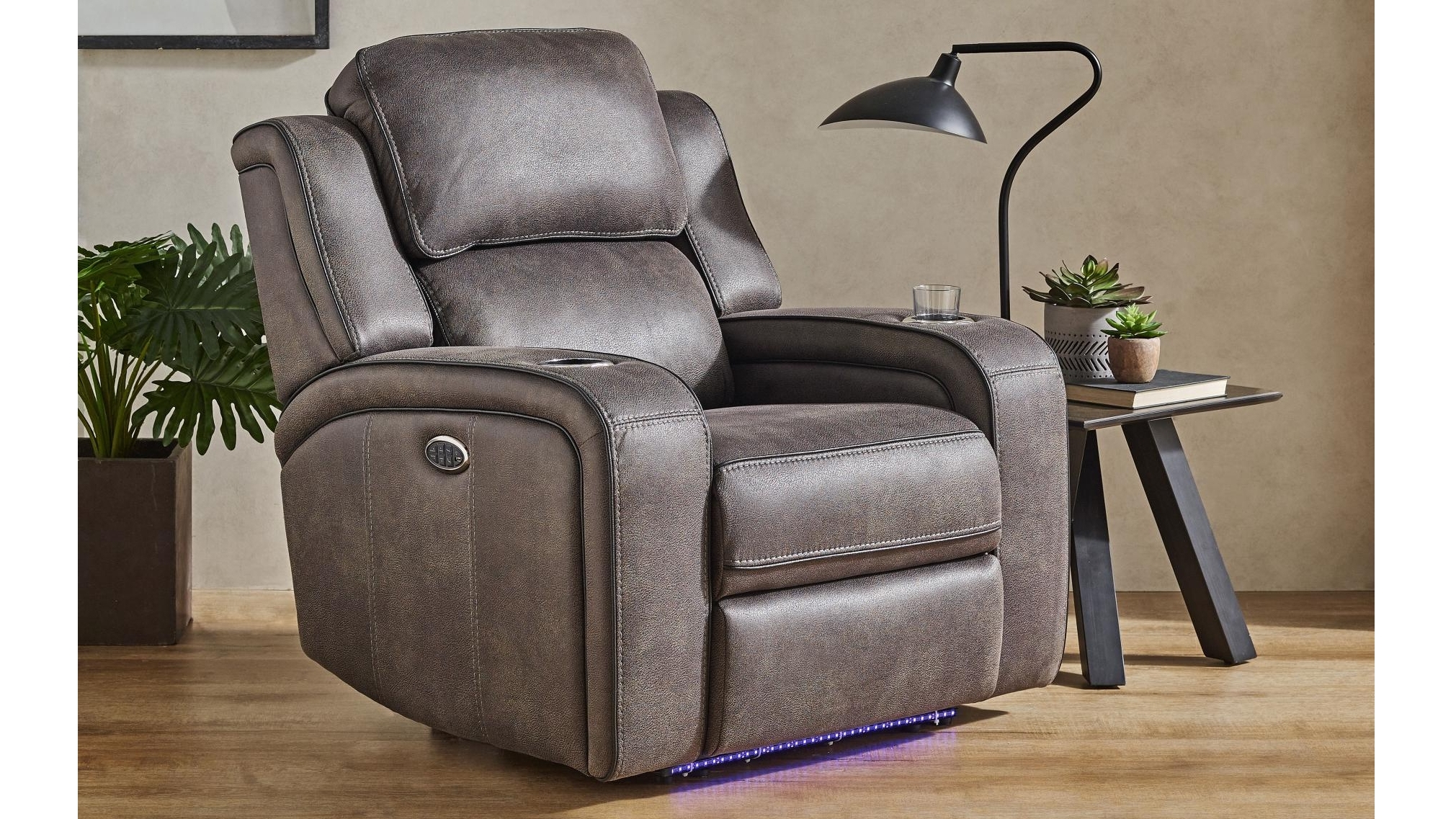 Bradford outlet recliner lounge