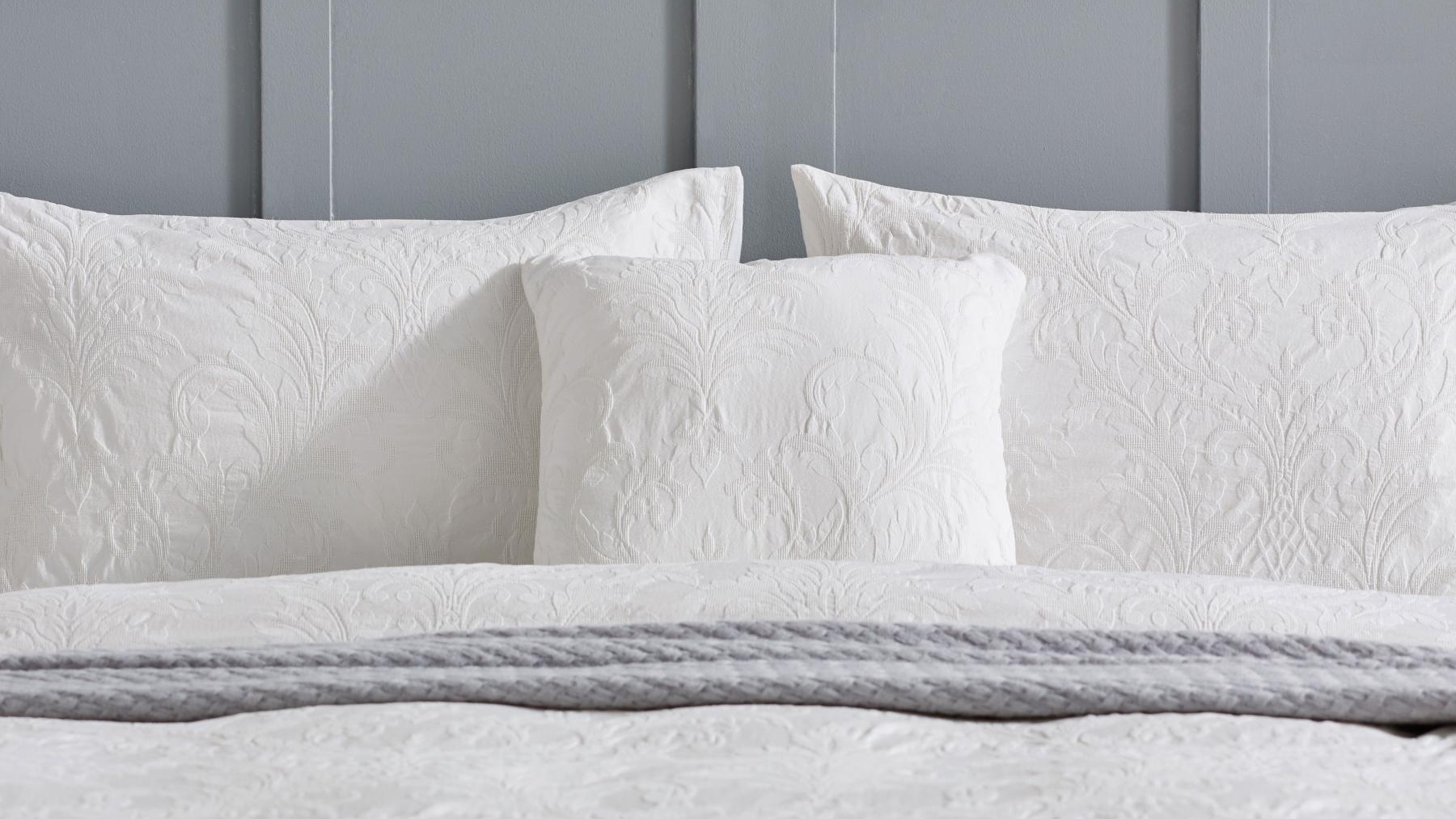 L'Avenue Luxury Henrietta White Square Cushion