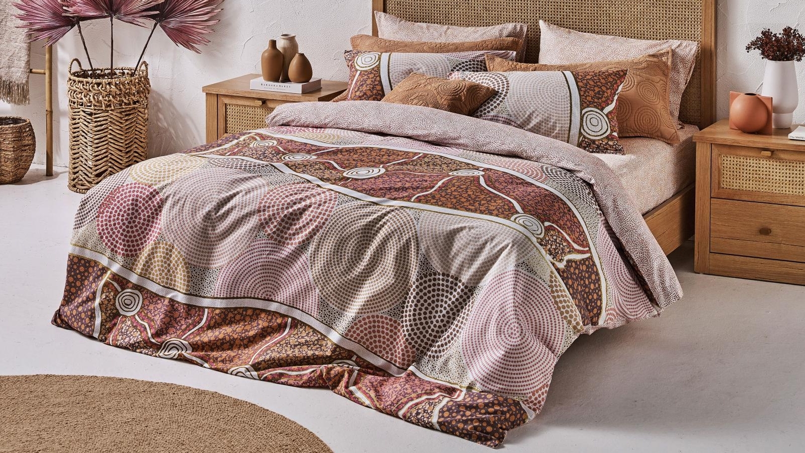 Ngunandhira Our Country Quilt Cover Set - Super King
