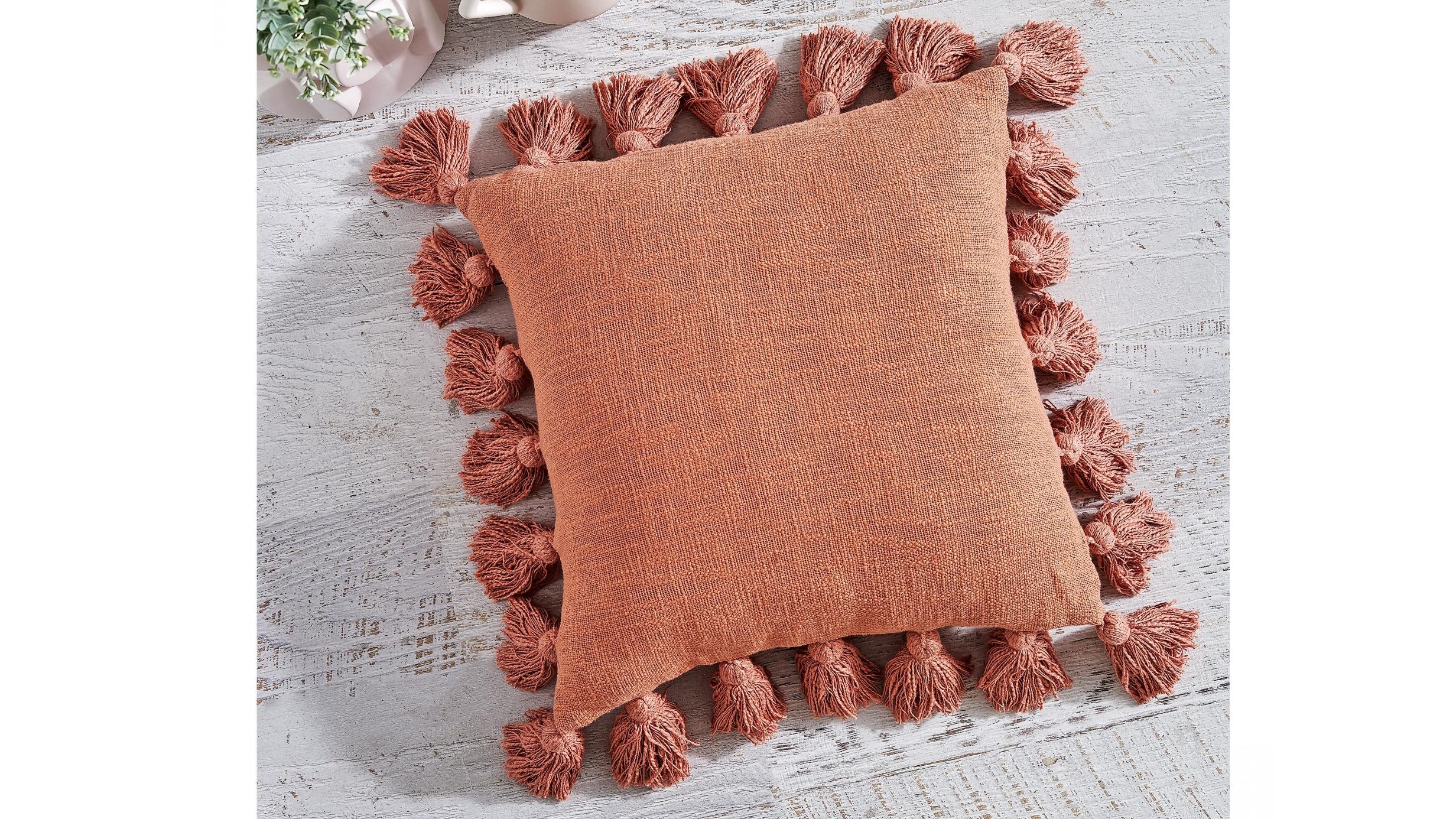 L'Avenue Callie Rose Cushion - 50 x 50cm