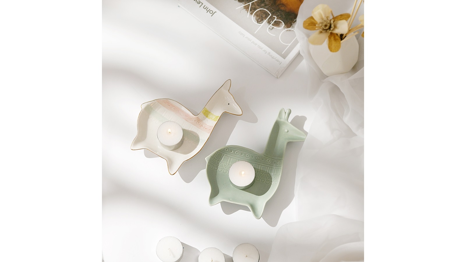 Cadence and Co Aluminum Cup Tealight Candle - Set 50