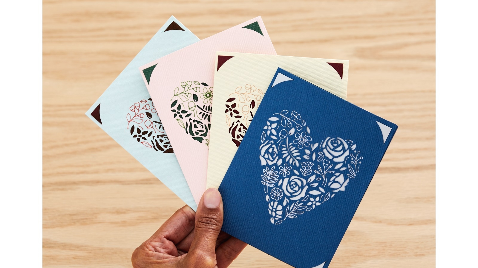 Easy cards to make with your Cricut Maker or Explore Air 2! – Cricut