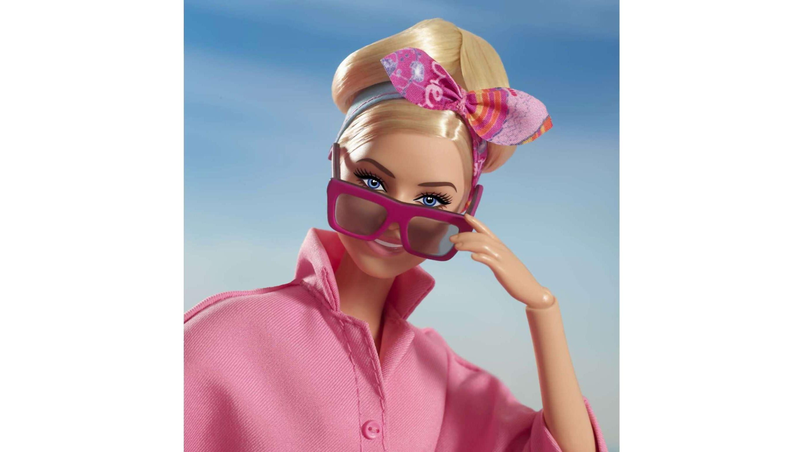 Barbie the Movie Collectible Doll Margot Robbie in Pink Power