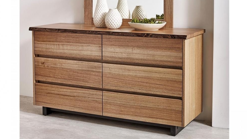 Bonadiesi 6-Drawer Dresser