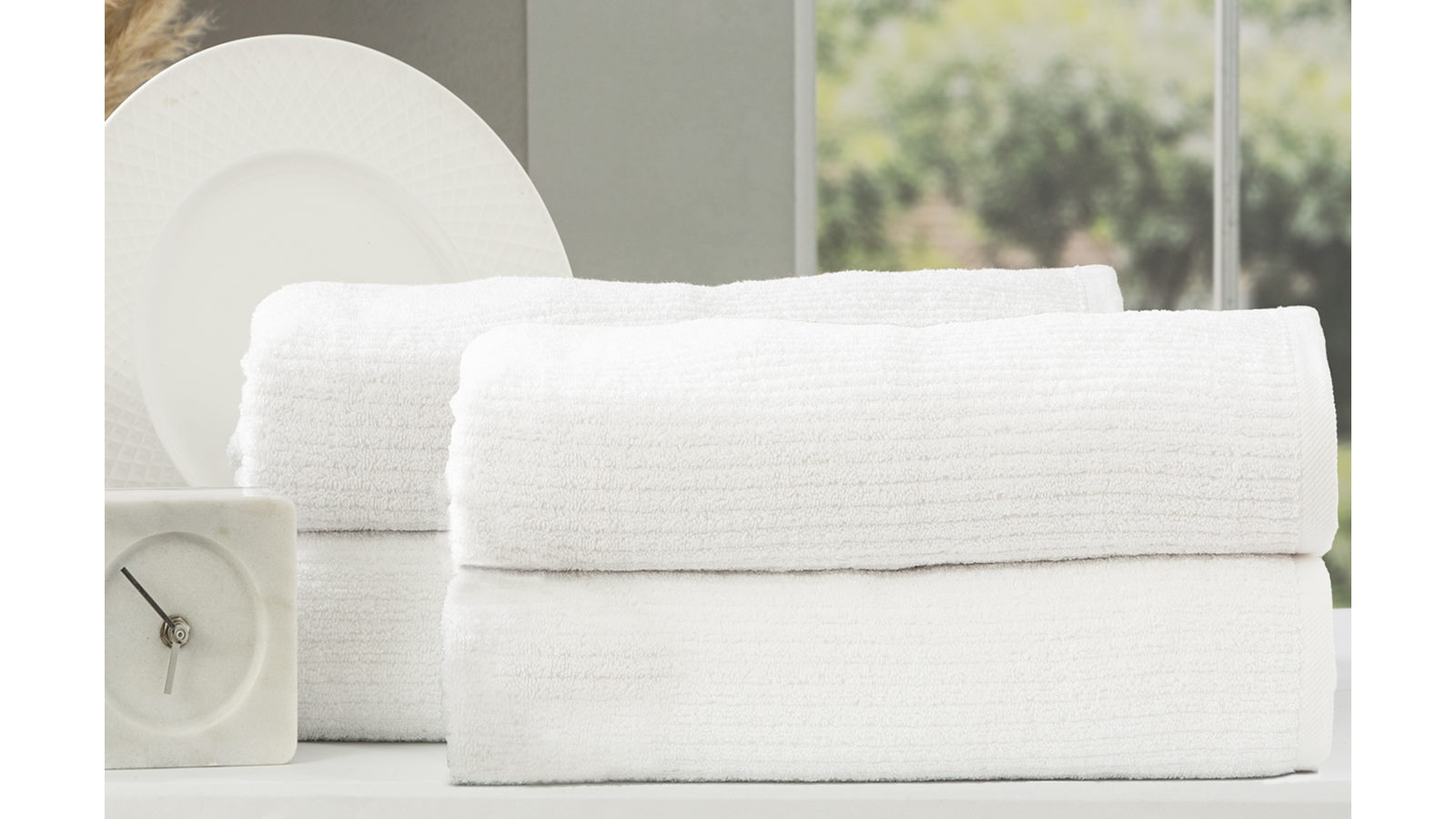 Renee Taylor Pack of 4 Cobblestone 650gsm Cotton Ribbed Towel Packs Bath Sheet - White