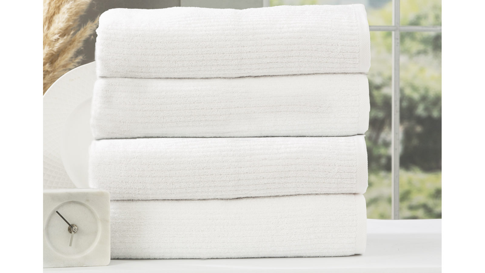 Renee Taylor 4 Piece Cobblestone 65gsm Cotton Ribbed Bath Towel - White