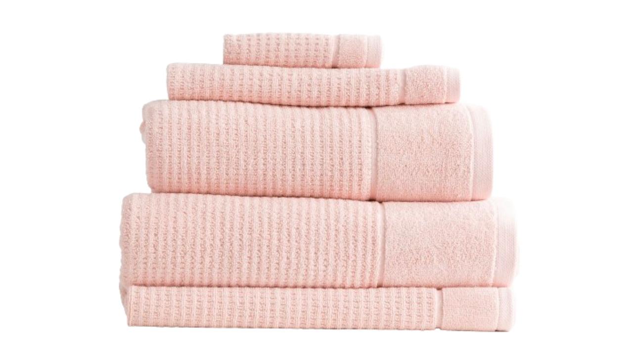 Renee Taylor 5 Piece Cambridge 650gsm Textured Towel - Primrose