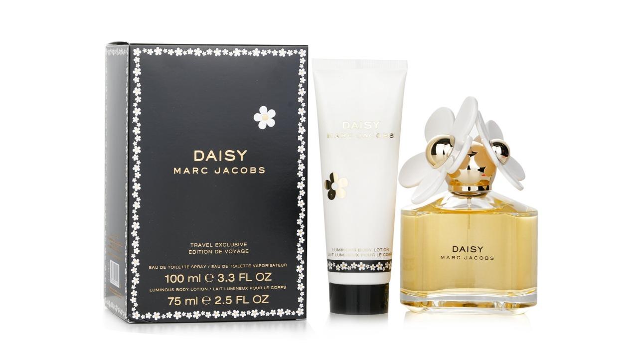 Marc Jacobs 2 Piece Daisy Travel Exclusive Edition De Voyage