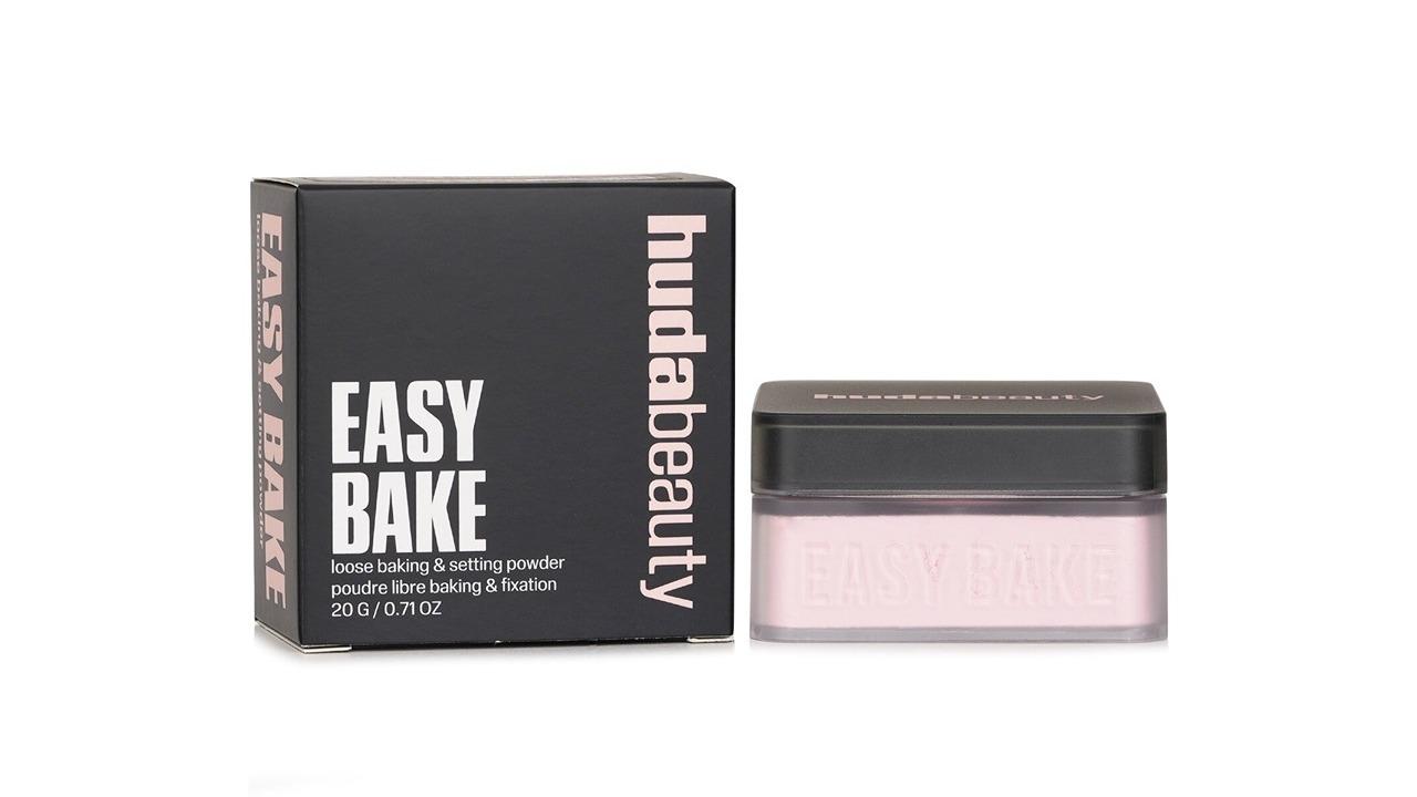 Huda Beauty Easy Bake Loose Baking and Setting Powder - Cherry