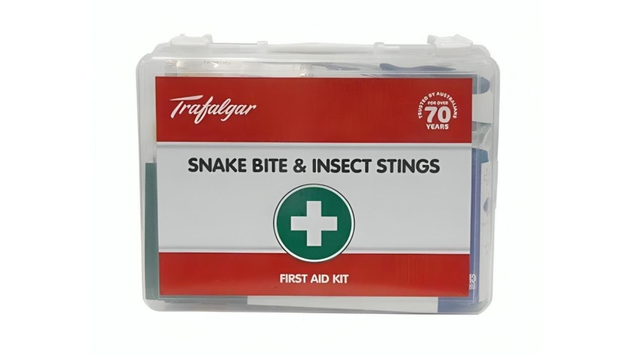 Trafalgar Deluxe Snake Bite and Insect Stings First Aid Kit