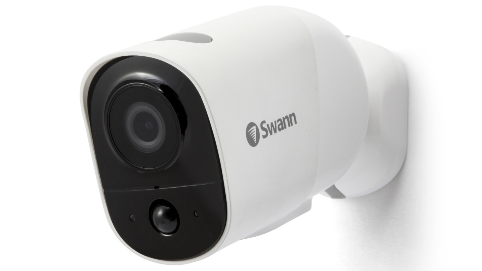 Swann Xtreem 1Pack WireFree Security Camera with 16GB Micro SD Card