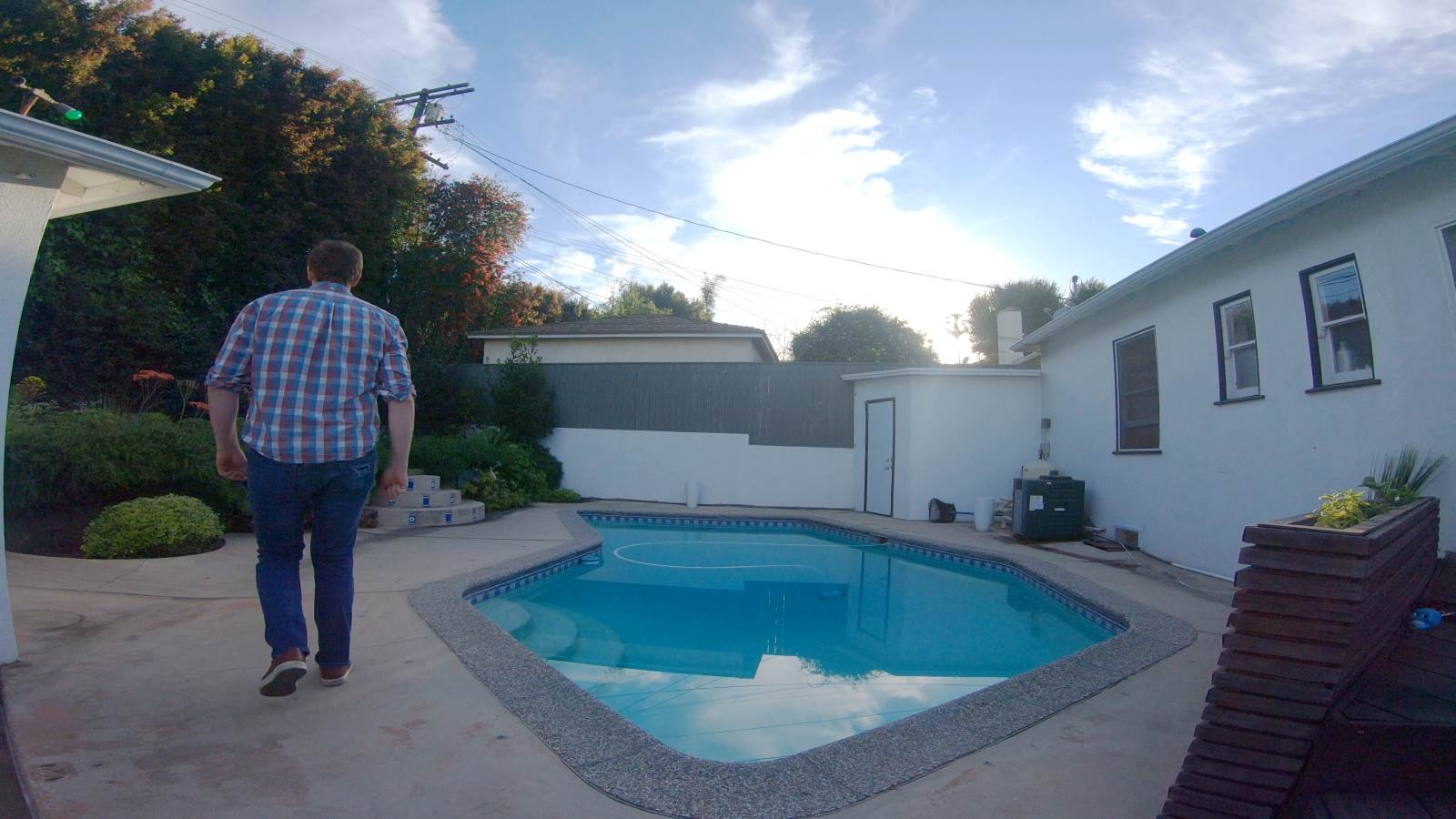 Swann Xtreem 2Pack WireFree Security Camera with 16GB Micro SD Card