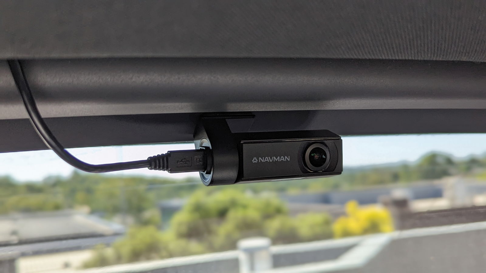 Navman MiVue PRO 4K DC Dash Cam Harvey Norman