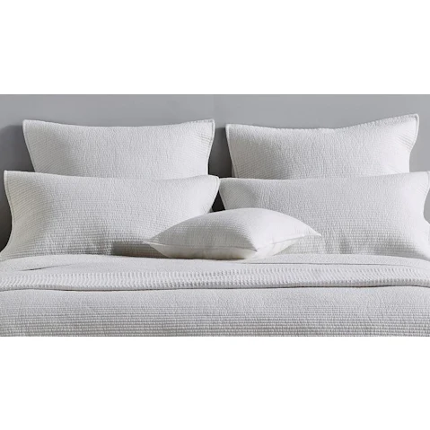 L'Avenue Jamieson White Cushion