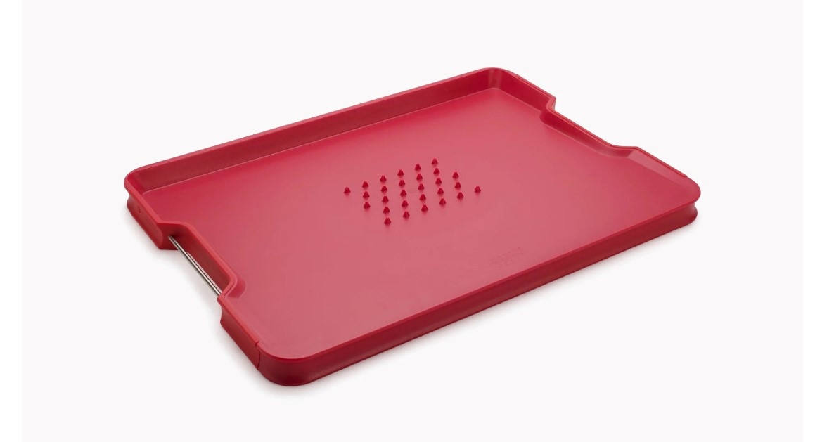 Joseph Joseph CutandCarve Plus Multi-function Chopping Board Large - Red