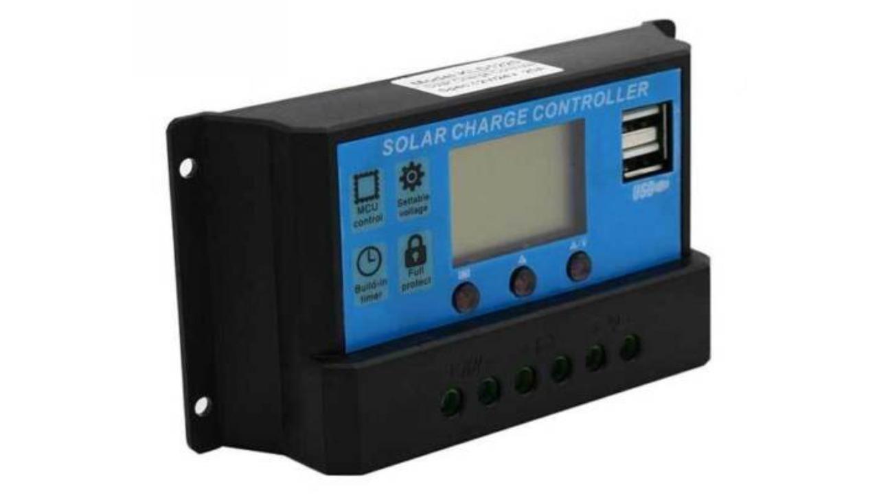 BatteryMate USB 10A 12V-24V Solar Panel Regulator Charge Controller
