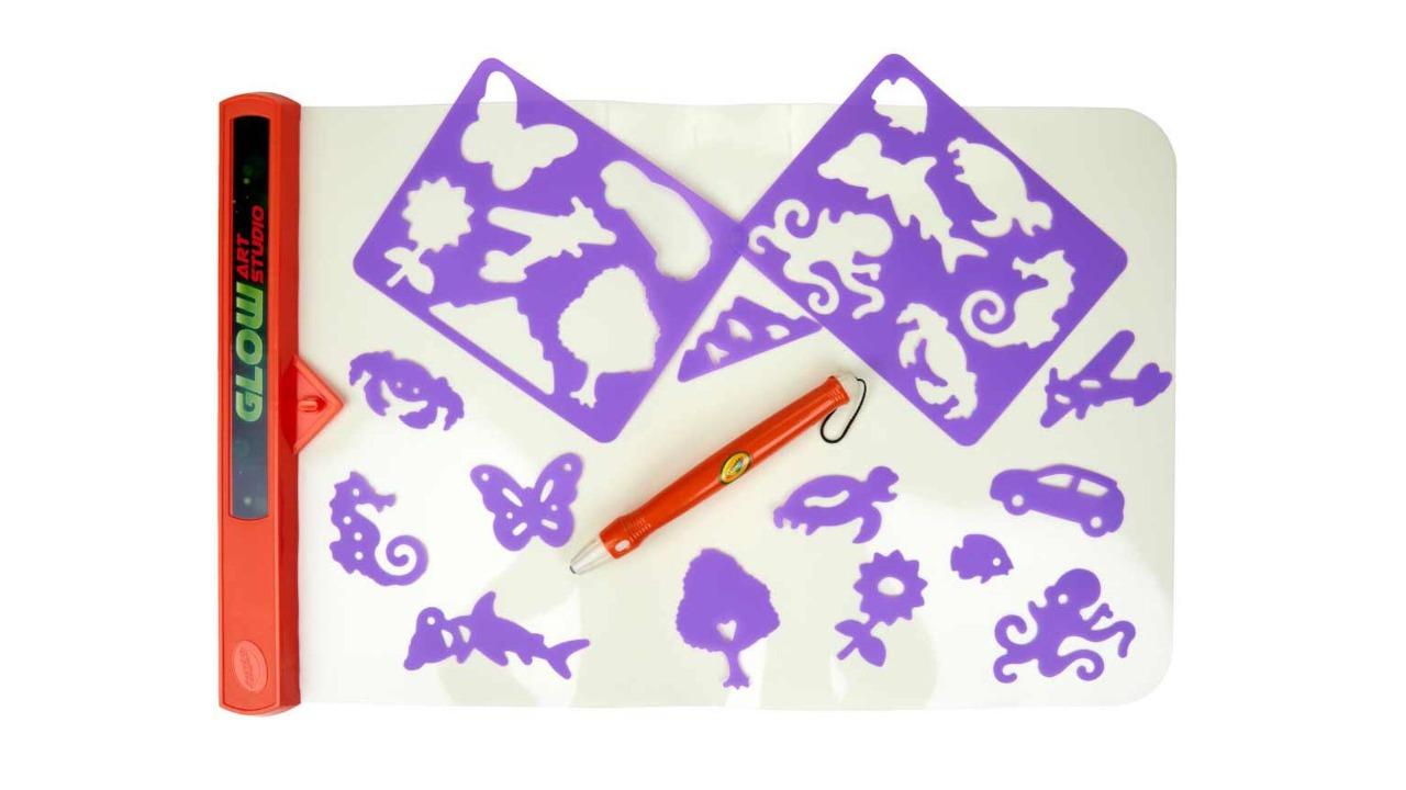 Crayola Art Studio Glow in the Dark Canvas