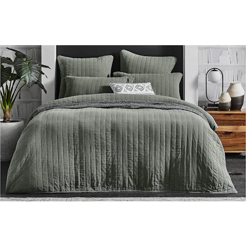 L'Avenue Bondi Quilted Sage Quilt Cover Set