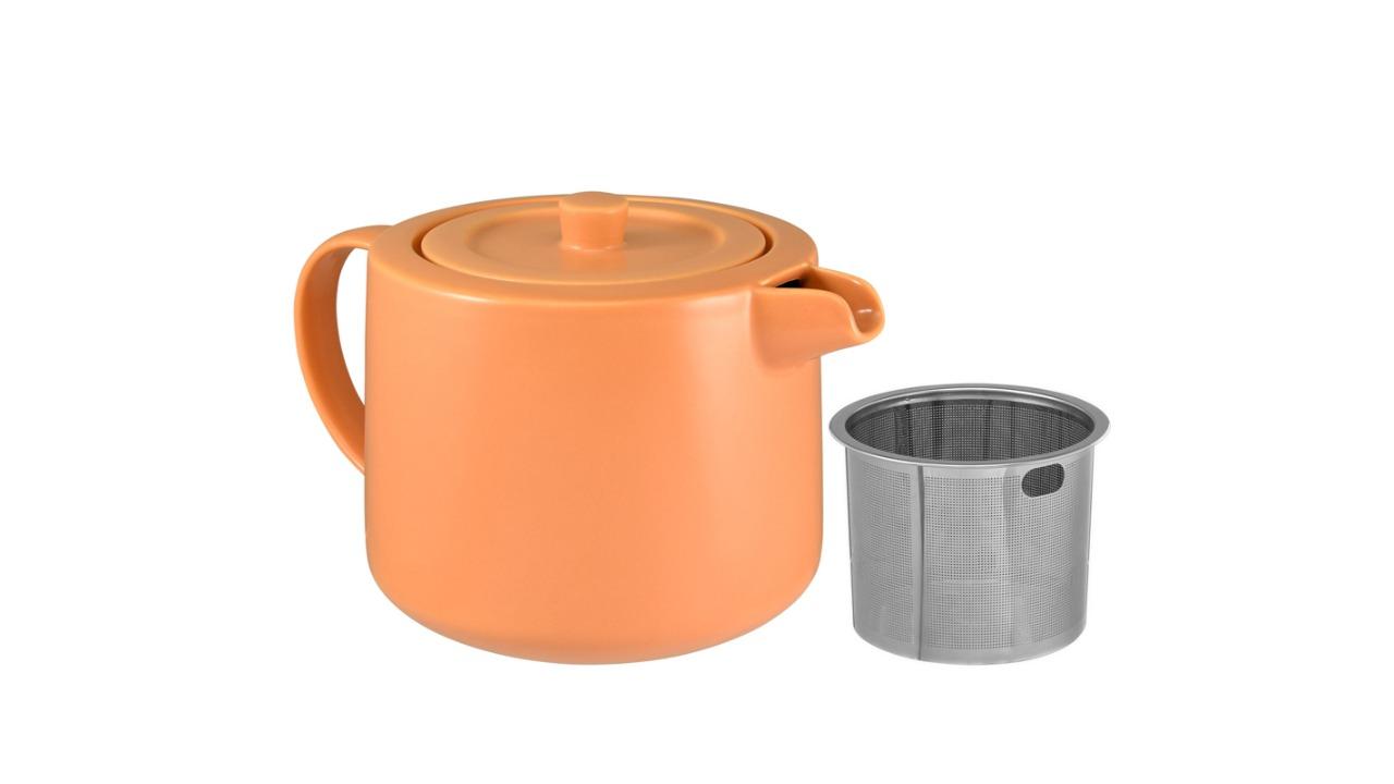 Maxwell and Williams 1 Litre Cafe Life Porcelain Teapot with Infuser - Apricot