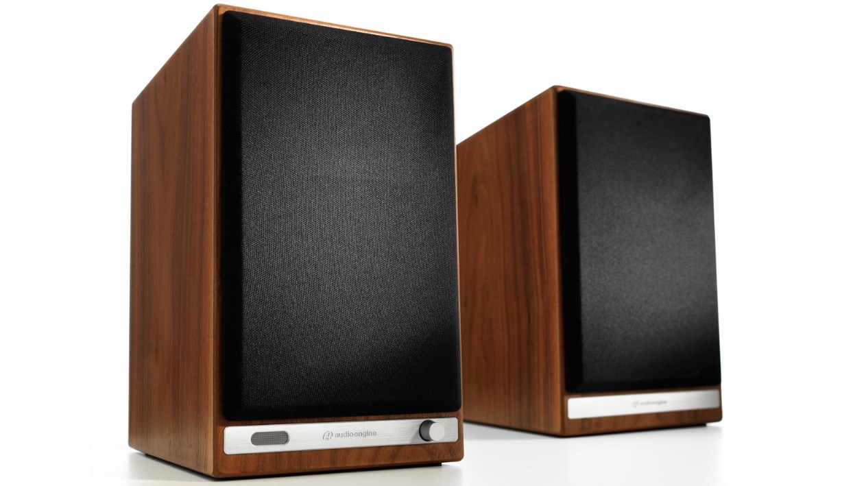 Audioengine HD6 Powered Wireless Speaker - Walnut
