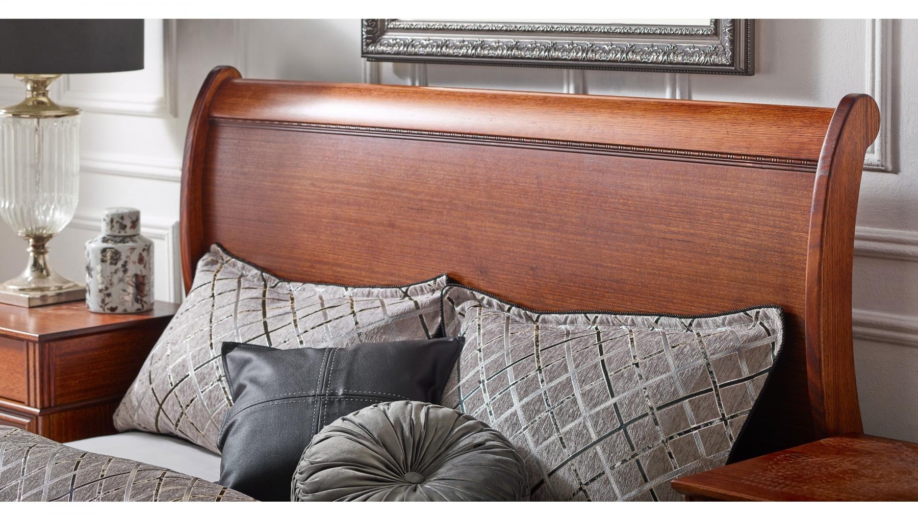 Emerson Doona Foot Queen Bed Harvey Norman