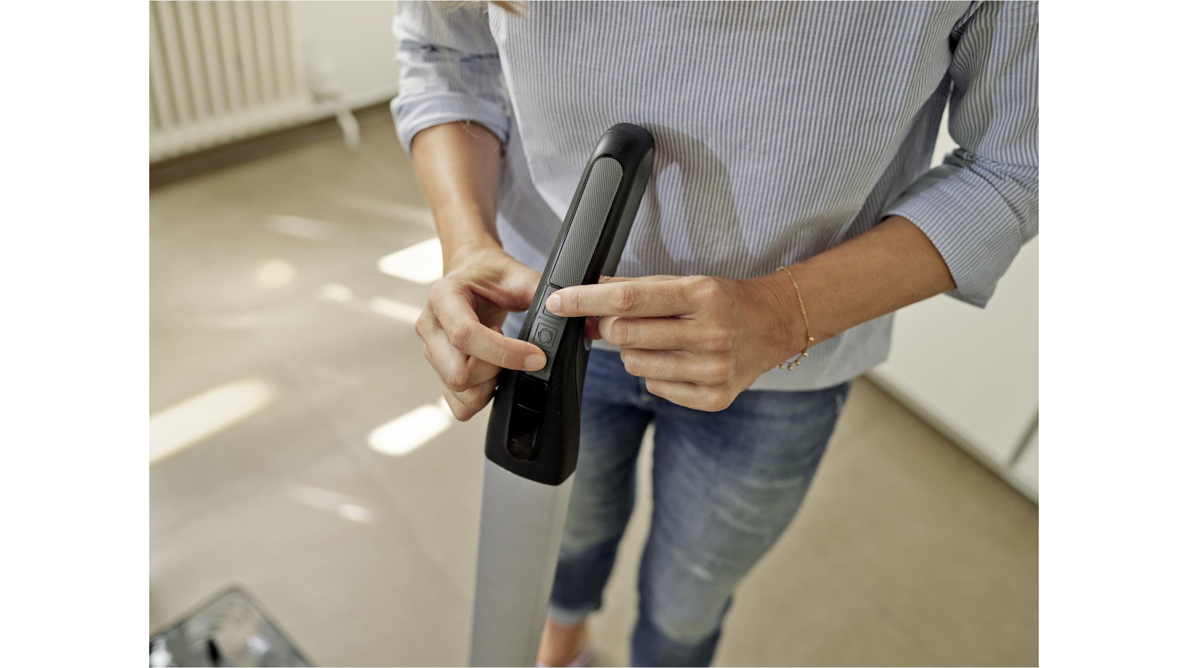 Karcher FC7 Cordless Floor Cleaner Harvey Norman