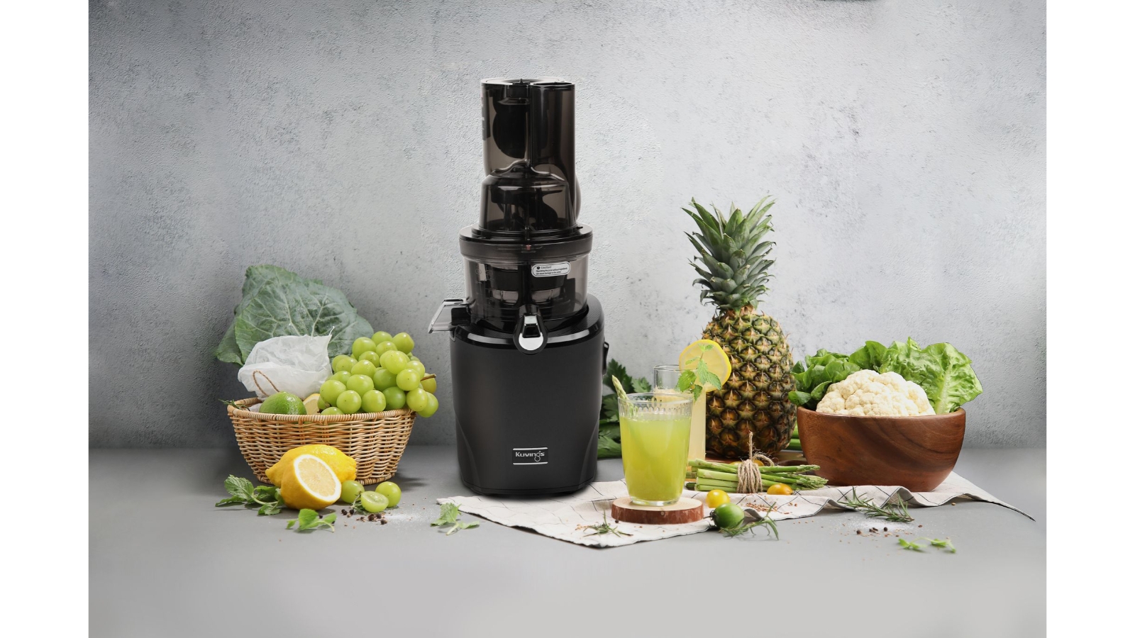 Kuvings REVO830 Revolution Cold Press Juicer Matte Black Pearl