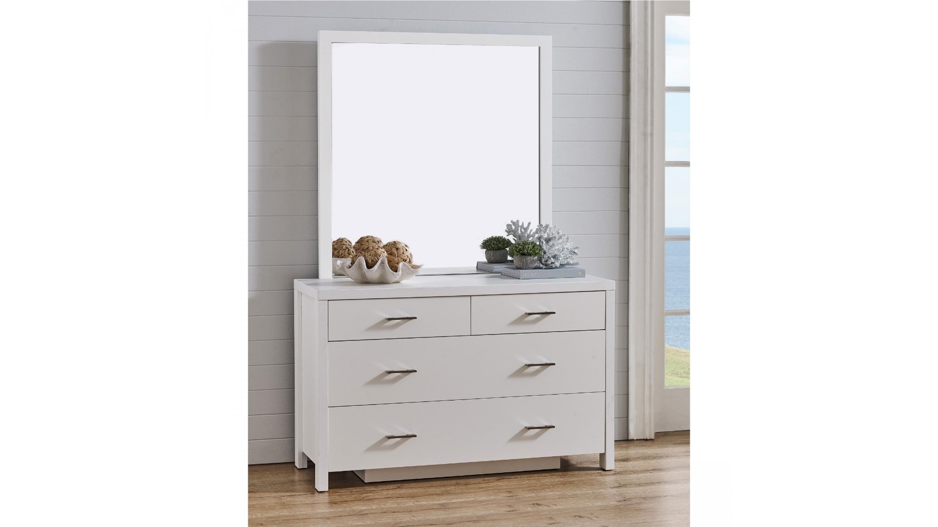 Ashley 6-Drawer Dresser
