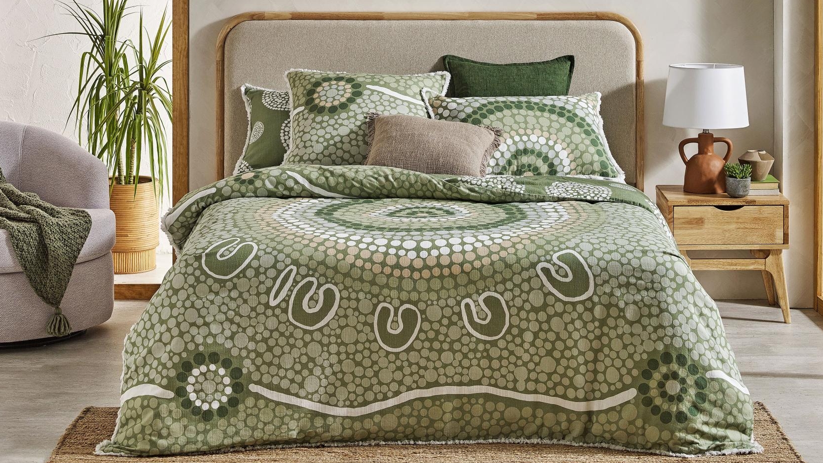 Ngunandhira Connection Moss Quilt Cover Set - King