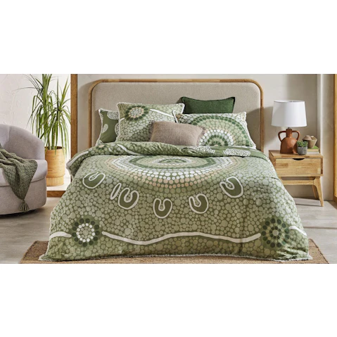 Ngunandhira Connection Moss Quilt Cover Set