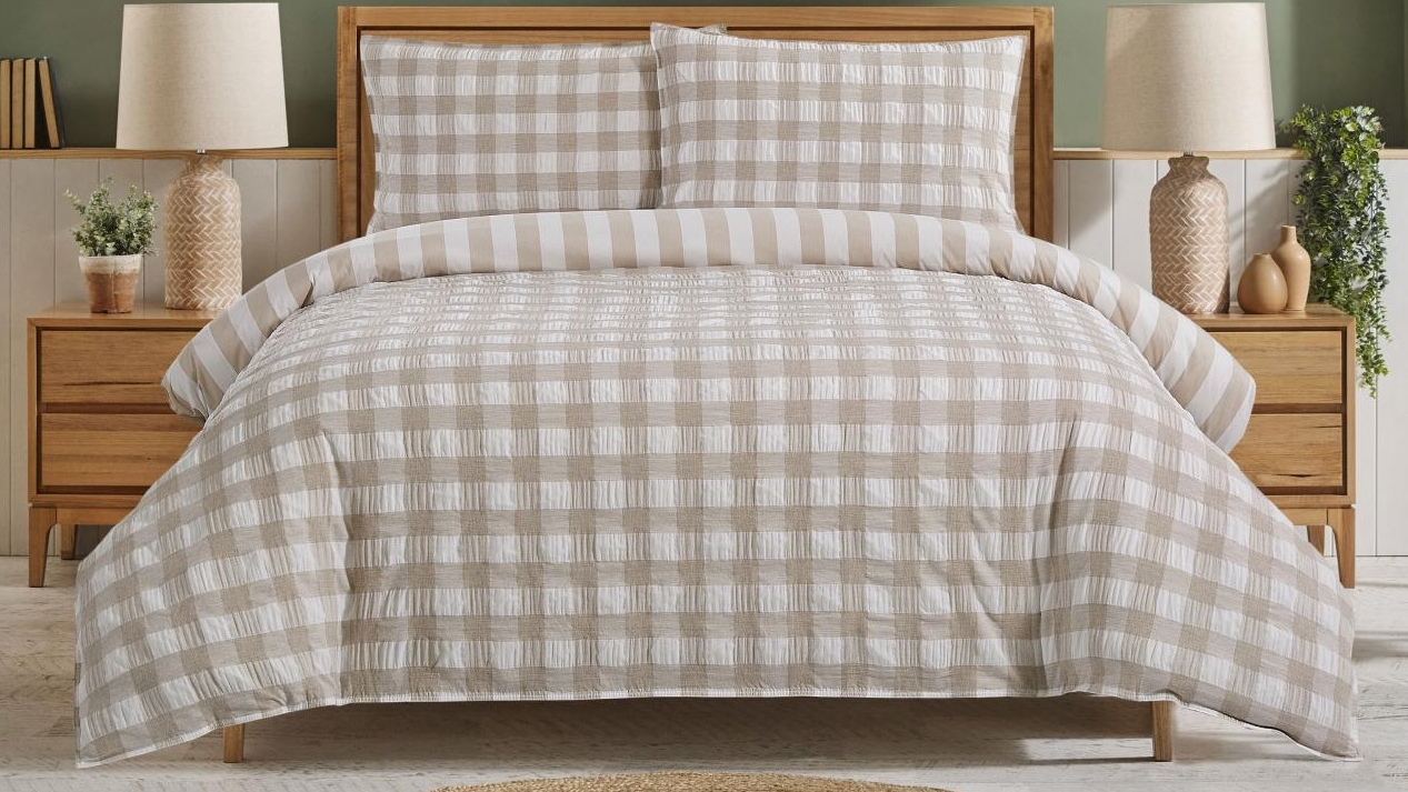L'Avenue Quinn Beige Quilt Cover Set - Queen